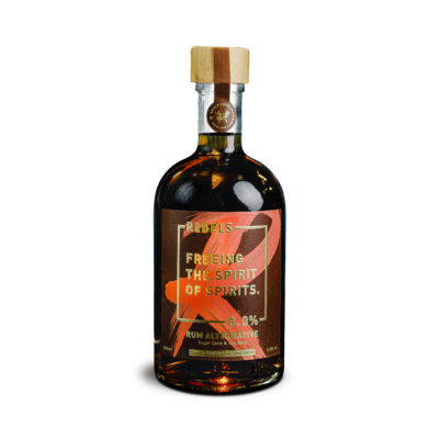 Flaska af REBELS 0.0% Dark Spice
